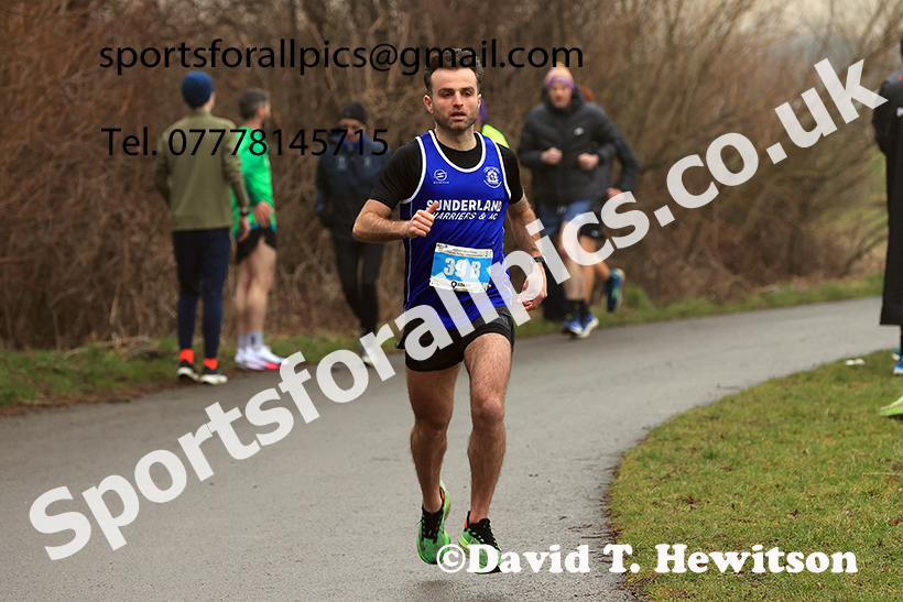 Senior Men and Over-35s to 49s Mens 2025 NECAA Royal Signals Road Relays Champs.,  Hetton Lyons Country Park, Hetton le Hole, County Durham. Photo: David T. Hewitson/Sports for All Pics